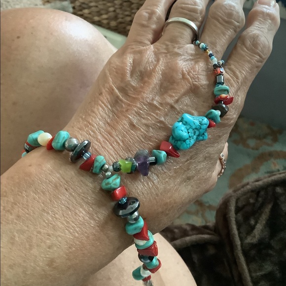 Handmade Beaded Slave Bracelet - Picture 2 of 4